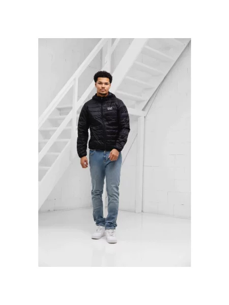 Kompaktowa kurtka puchowa Emporio Armani czarna