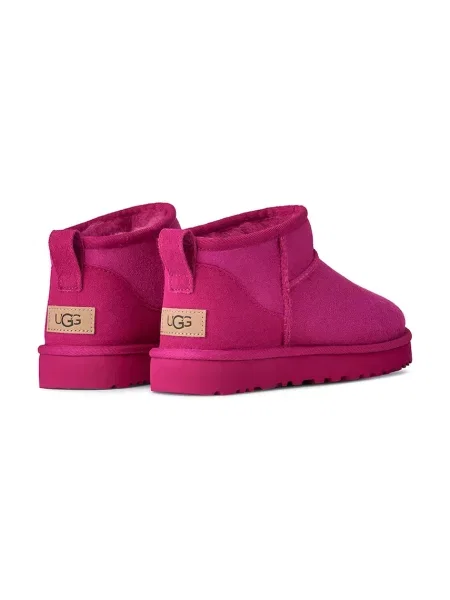 UGG cizme de zăpadă din piele întoarsă Classic Ultra Mini roz