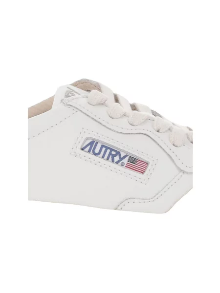 Pantofi Autry bej
