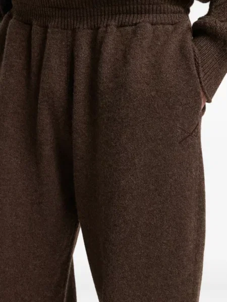Pantaloni Barrie tricotate maro