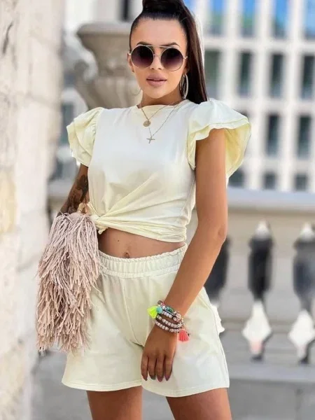 Pantaloni scurți Cocomore galben