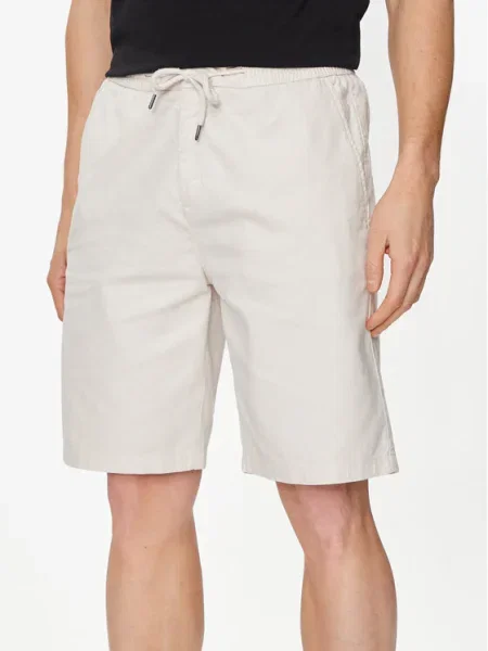 Pantaloni scurți Guess