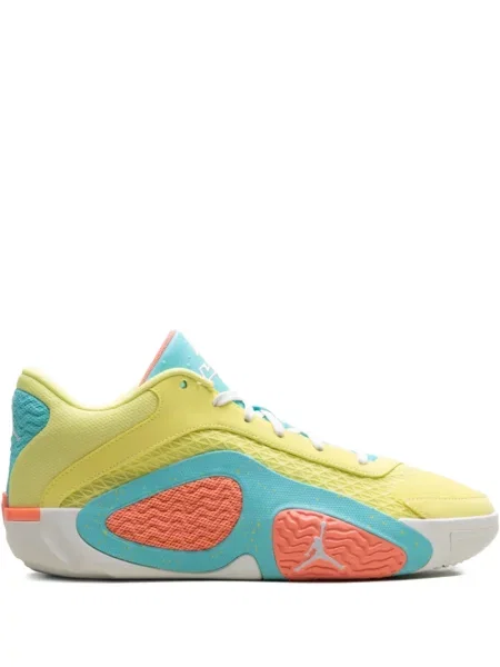 Sneakerși Jordan galben