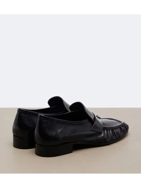 Loafersy The Row čierna