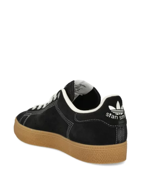 Велурени маратонки Adidas Superstar бяло