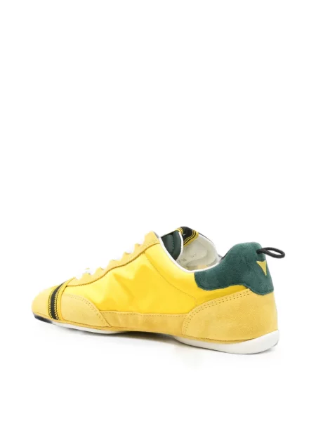 Sneakerși Fendi din piele de căprioară galben