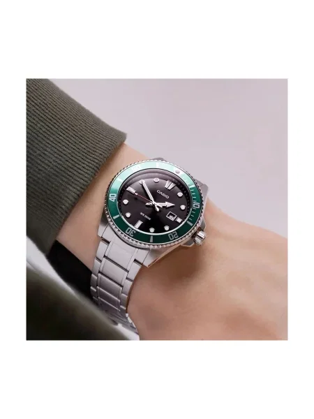 Ceas Casio argintiu