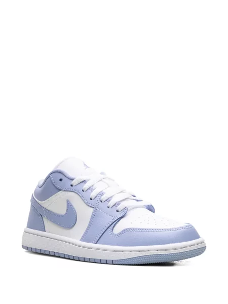 Sneakerși Jordan alb