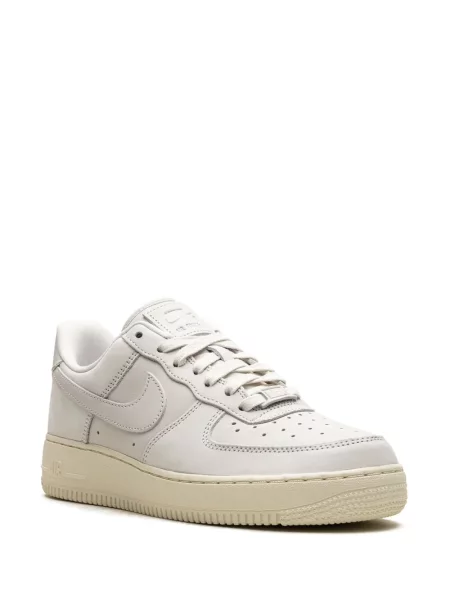 Kožené tenisky Nike Air Force 1 bílé