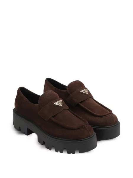 Pantofi loafer Prada din piele de căprioară maro