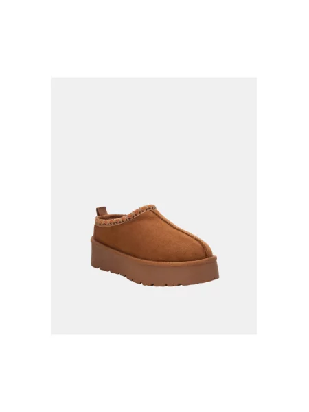 Pantofi Xti maro
