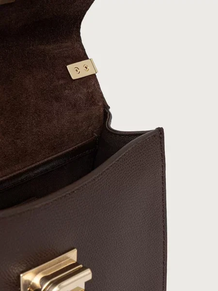 Кожаная сумка через плечо Furla