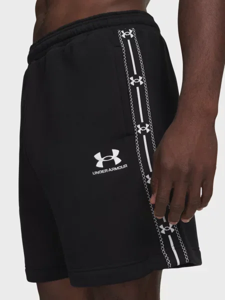 Короткие шорты Under Armour черные