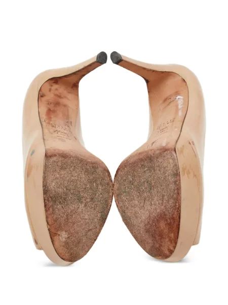 Körömcipő Stuart Weitzman