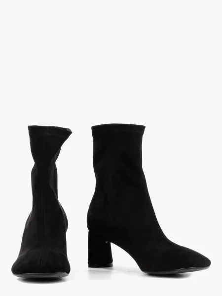 Замшевые ботильоны Leberdes черные