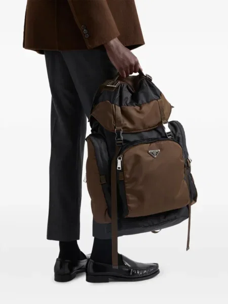 Rucsac Prada cu autograf maro