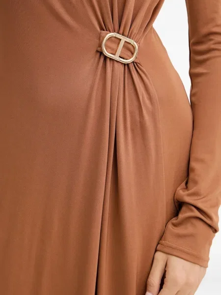Rochie maxi Twinset cu cataramă lungă de costum maro