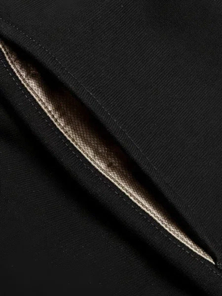 Pantaloni scurți Advisory Board Crystals cu broderie negru