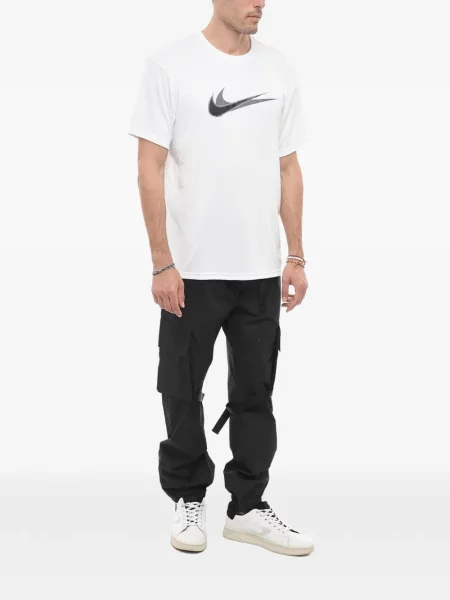 Scurt chiloți Nike cu imagine cu model floral negru