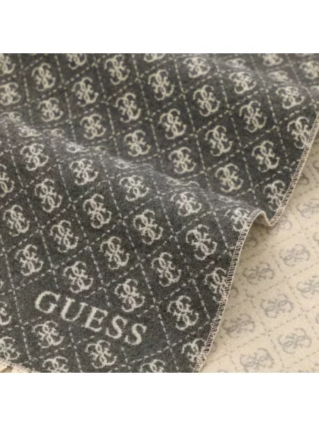 GUESS Šál béžová / melírovaná čierna