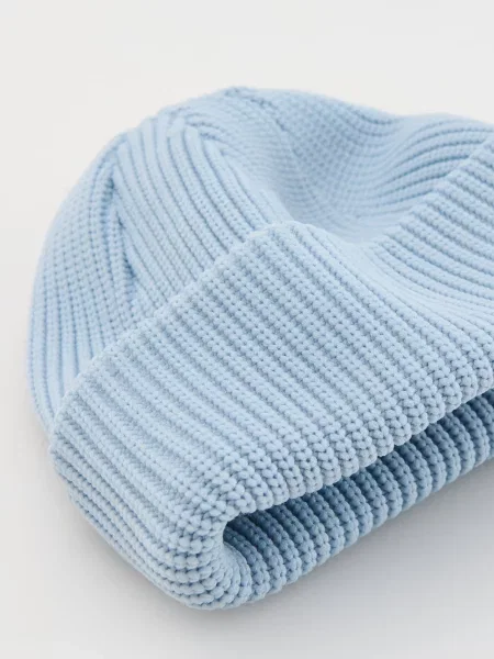 Трикотажная шляпа Reserved голубая