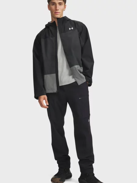 Спортивные штаны Under Armour черные