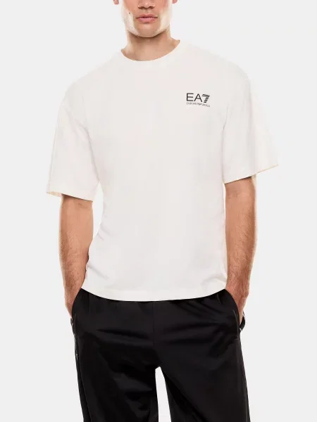 Футболка молочний