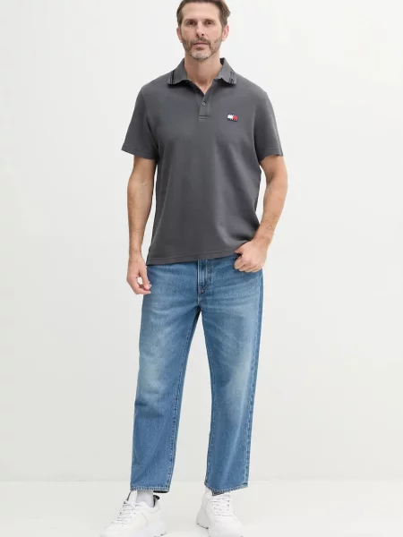 Bombažen polo Tommy Jeans siva