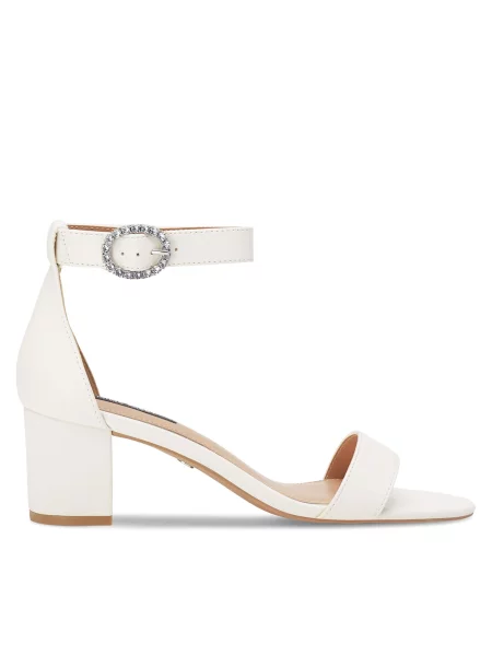 Basutės Nine West balta