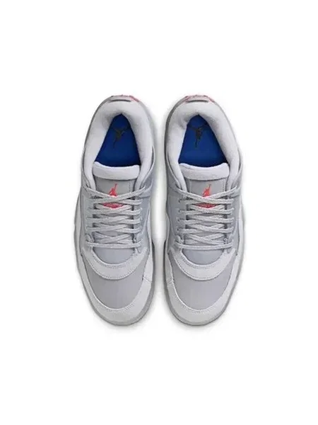 Pantofi Nike gri