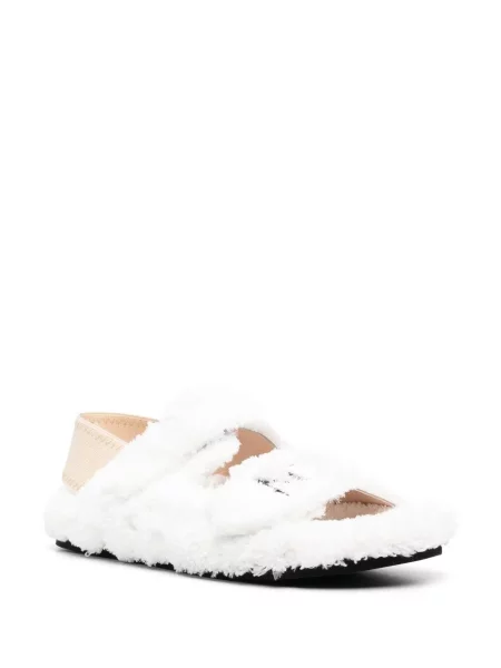 Sandale N°21 cu broderie alb