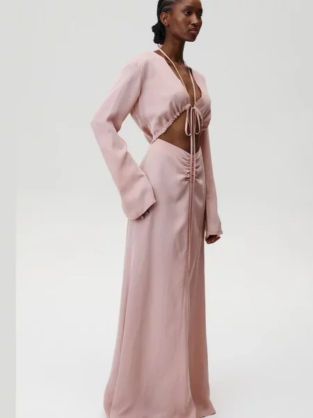 Сукня Undress Code Lilith Dress maxi розкльошена рожевий