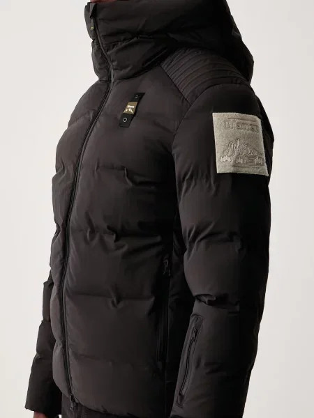 Blauer стьобана куртка