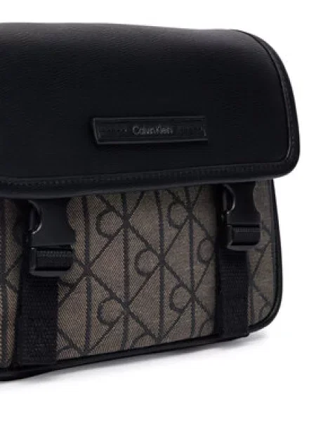 Calvin Klein Válltáska Mixed Emblem Aop Bézs barna