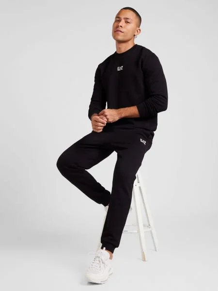 Oblek Ea7 Emporio Armani čierna