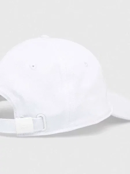 Șapcă Lacoste alb