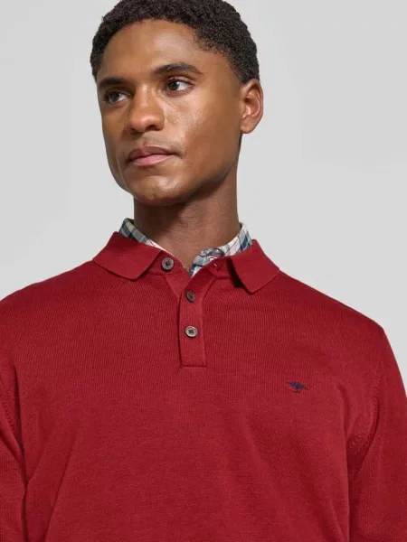 Sweter z dzianiny z kołnierzykiem polo i listwą guzikową Fynch-hatton czerwona