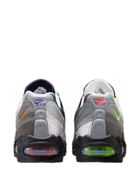 Decupat cămașă Nike cu imagine tricotate gri