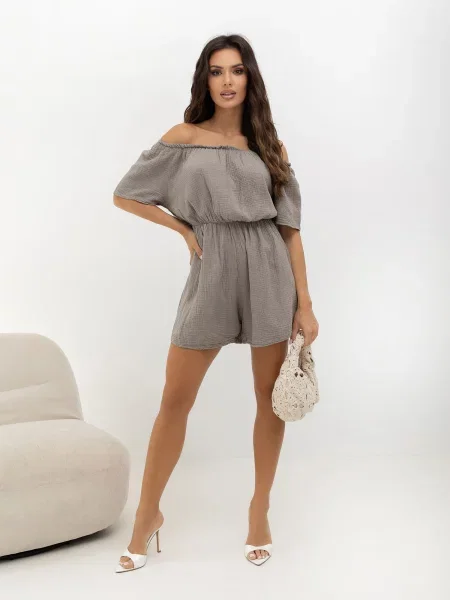 Salopetă scurtă Italy Moda bej