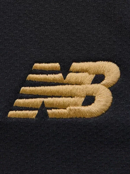 Шорты New Balance черные