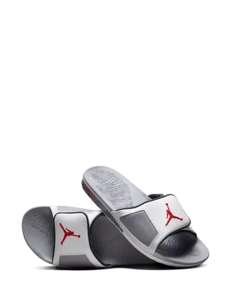 Papuci Jordan alb
