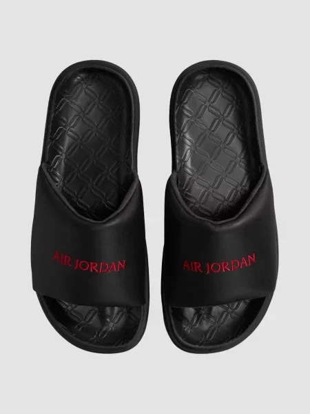 Кожаные шлепанцы Jordan черные
