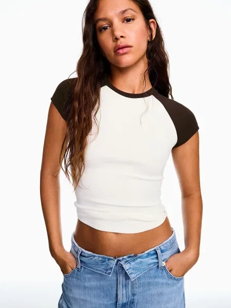 Bershka Tričko čokoládová biela