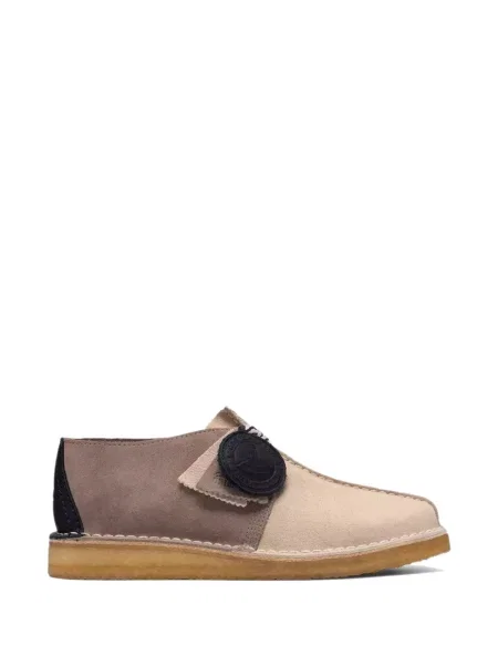 Pantofi Clarks Originals cu șireturi din dantelă