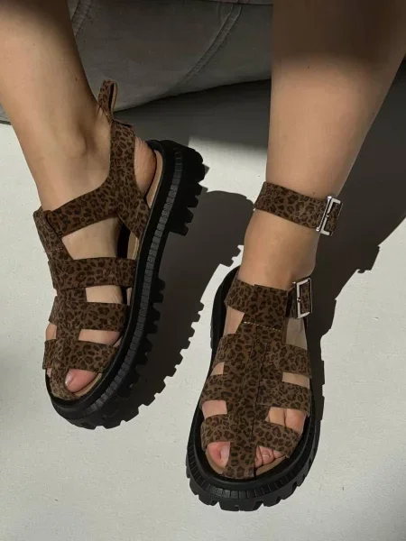 Замшевые босоножки 105.store коричневые