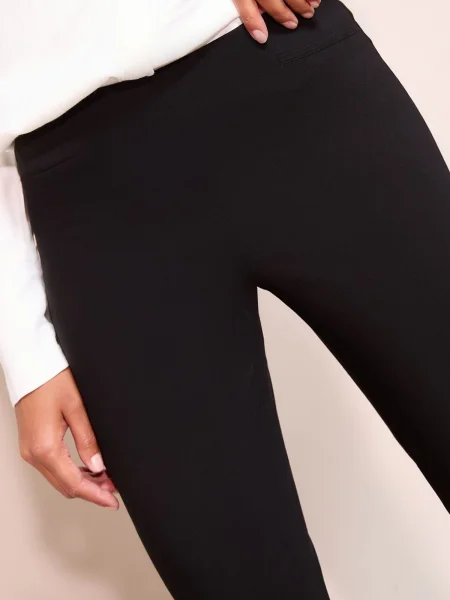 Friends Like These Pantaloni negru