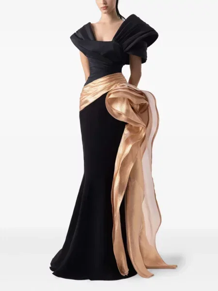 Sukienka wieczorowa Gaby Charbachy plisowana czarna