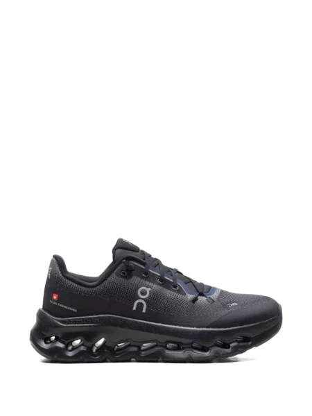 Sneakerși On cu perforații negru