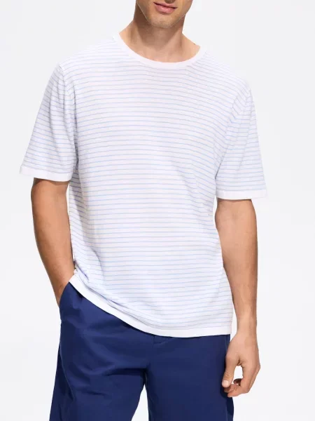 Reserved Футболка regular fit з ліоцелом блідо-блакитний блакитна