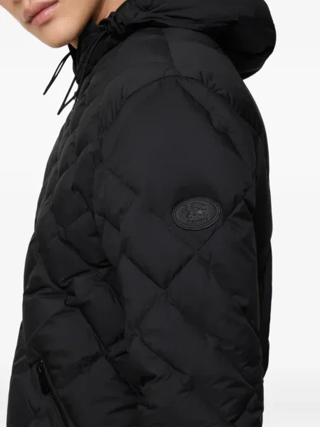 Яке Burberry с качулка черно